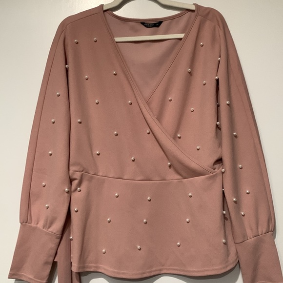 Shein Curve Pink Blouse with Pearl Detailing - Picture 2 of 4